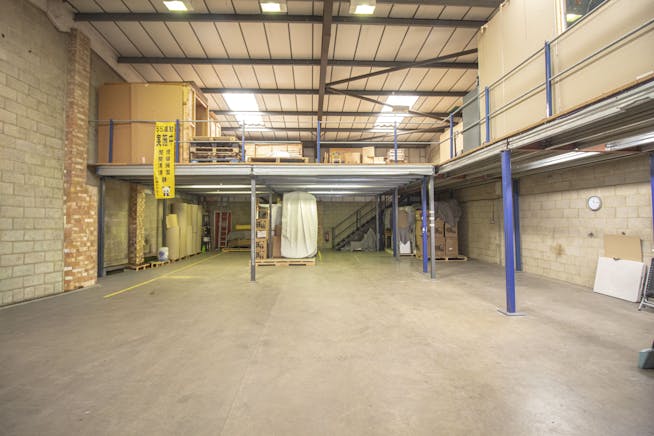 Unit 7, Endsleigh Industrial Estate, Southall, Industrial / Warehouse For Sale - 2.jpg