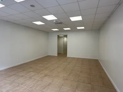 82 King Street, Kilmarnock, Retail To Let - 82 King St Kilmarnock new 003.jpg