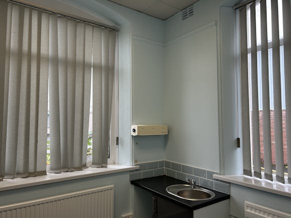 Weighbridge House, Kemys Way, Swansea, Offices To Let - IMG_0892.jpg