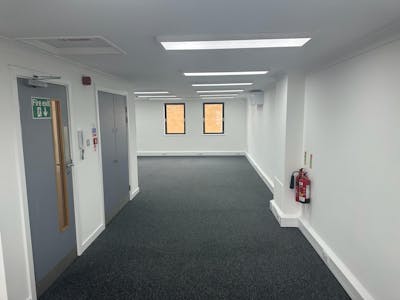 Unit 3, Churchill Court, Harrow, Office To Let - IMG20240327WA0043.jpg