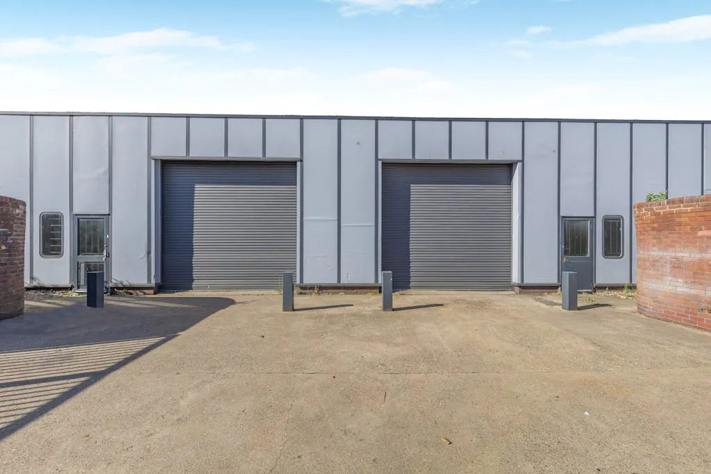 Unit 18 Maxwell Road Industrial Estate, Peterborough, Industrial To Let - maxwell-road-industrial-estate_unit-unit-18_20260812-100114.jpg