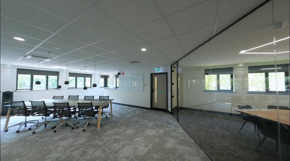 Office in Waterlooville - photo 4
