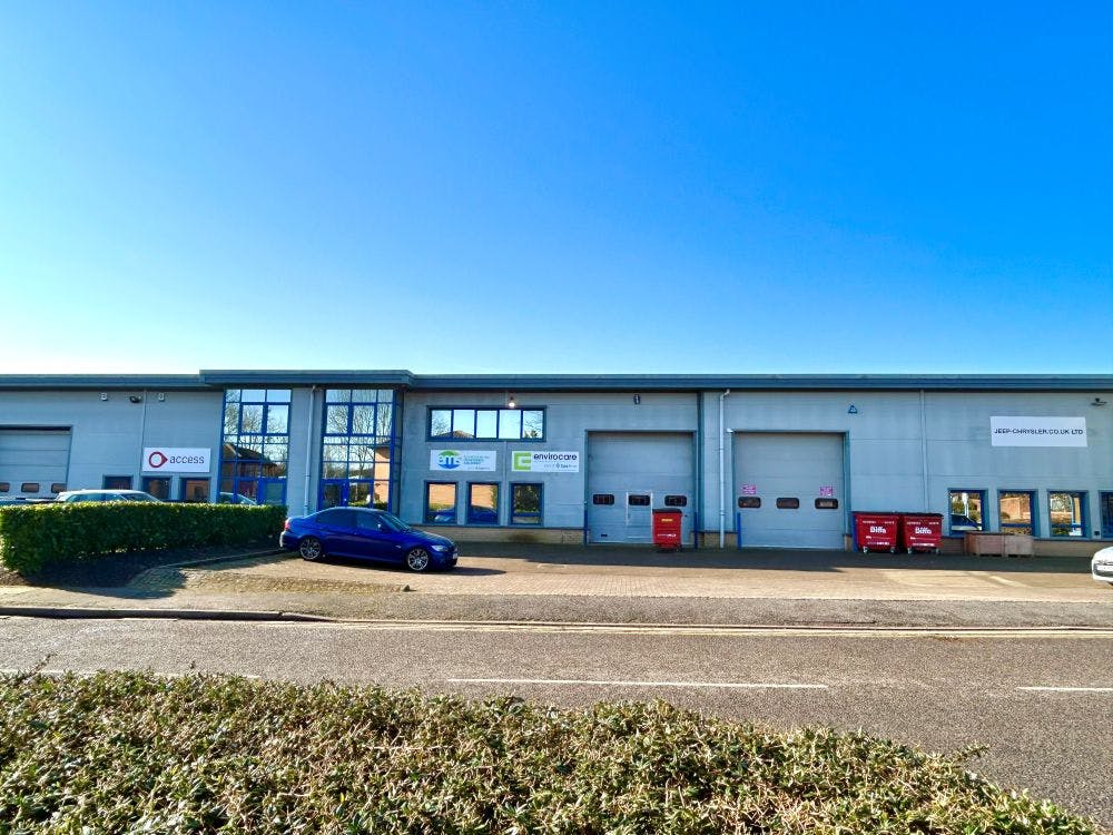 Units 1-4 Cambridge Terrace, Brackley, Industrial / Investment / Office For Sale - IMG_7326.jpg