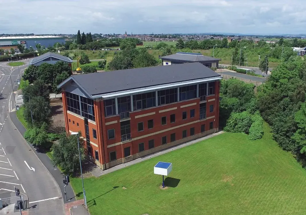 1 Sterling Court, Leeds, West Yorkshire, WF3 1EL