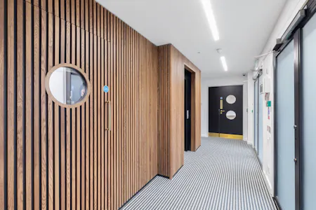 NW Works, London, Office To Let - KWV_2372.jpg