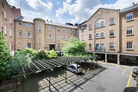 Second Floor, 7 Bath Place, London, Office To Let - A9727ra6_1osm05f_lpo.jpg