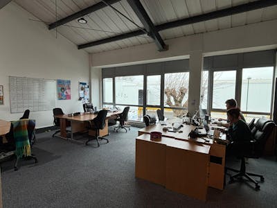 Unit 9, Tungsten Building, Portslade, Office For Sale - Internal 4.jpeg