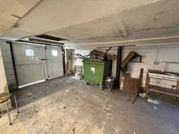 The Barns, Old Hall Farm, Main Road Rettendon Common, Chelmsford, Industrial / Office / Retail To Let - Workshop