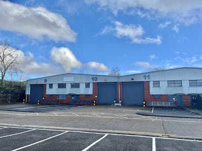 Unit 9, 10 & 11  Airlinks Industrial Estate, Heston, Heathrow, Warehouse To Let - 9 10 11 Airlinks - Main 1.jpg