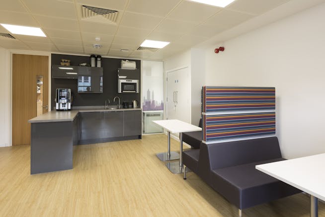 Hays House, Guildford, Offices To Let - HAYS_023.jpg