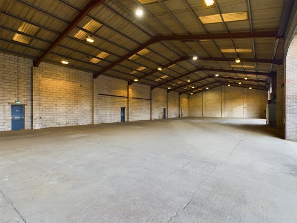 Unit 13A, Evesham To Let - CAM04581G0-PR0017-STILL001 (1).jpg