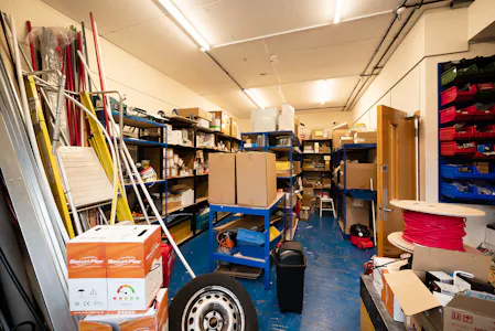Unit 6, The Progression Centre, Hemel Hempstead, Office To Let - w (14).jpg