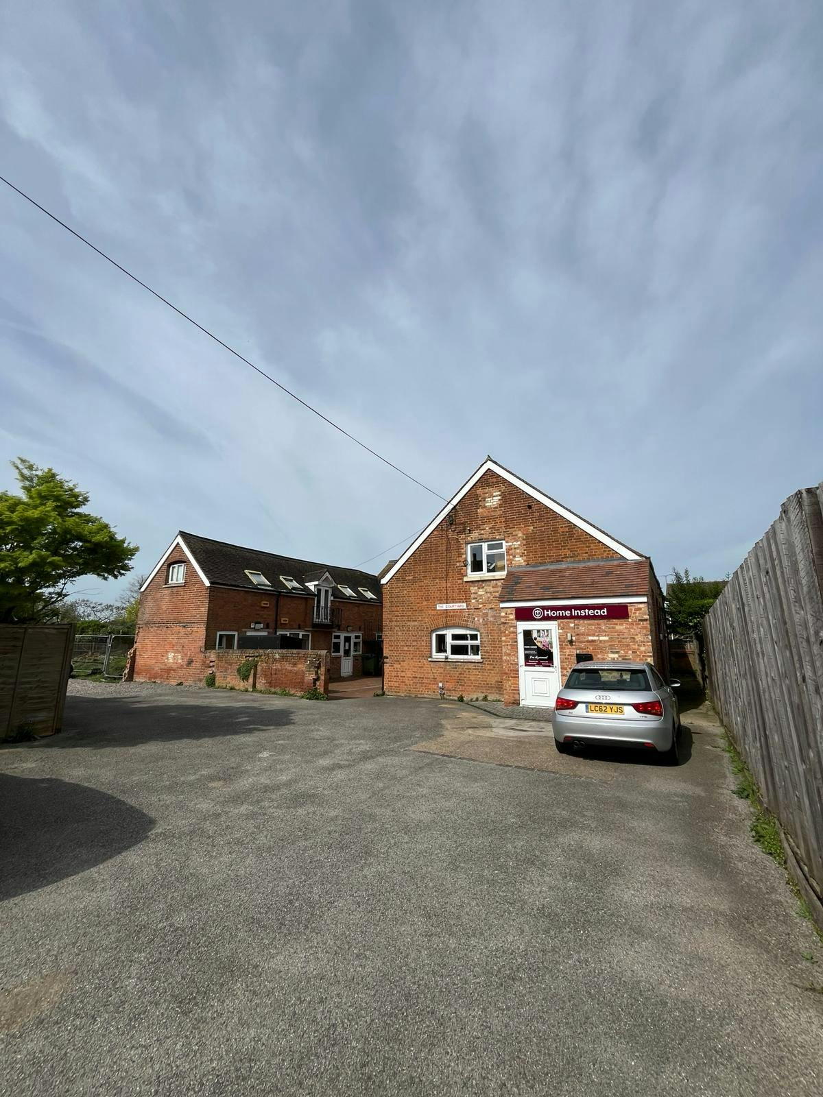 The Courtyard, Milton Road, Aylesbury, Offices / Offices To Let - WhatsApp Image 20240416 at 151546_d7675207.jpg