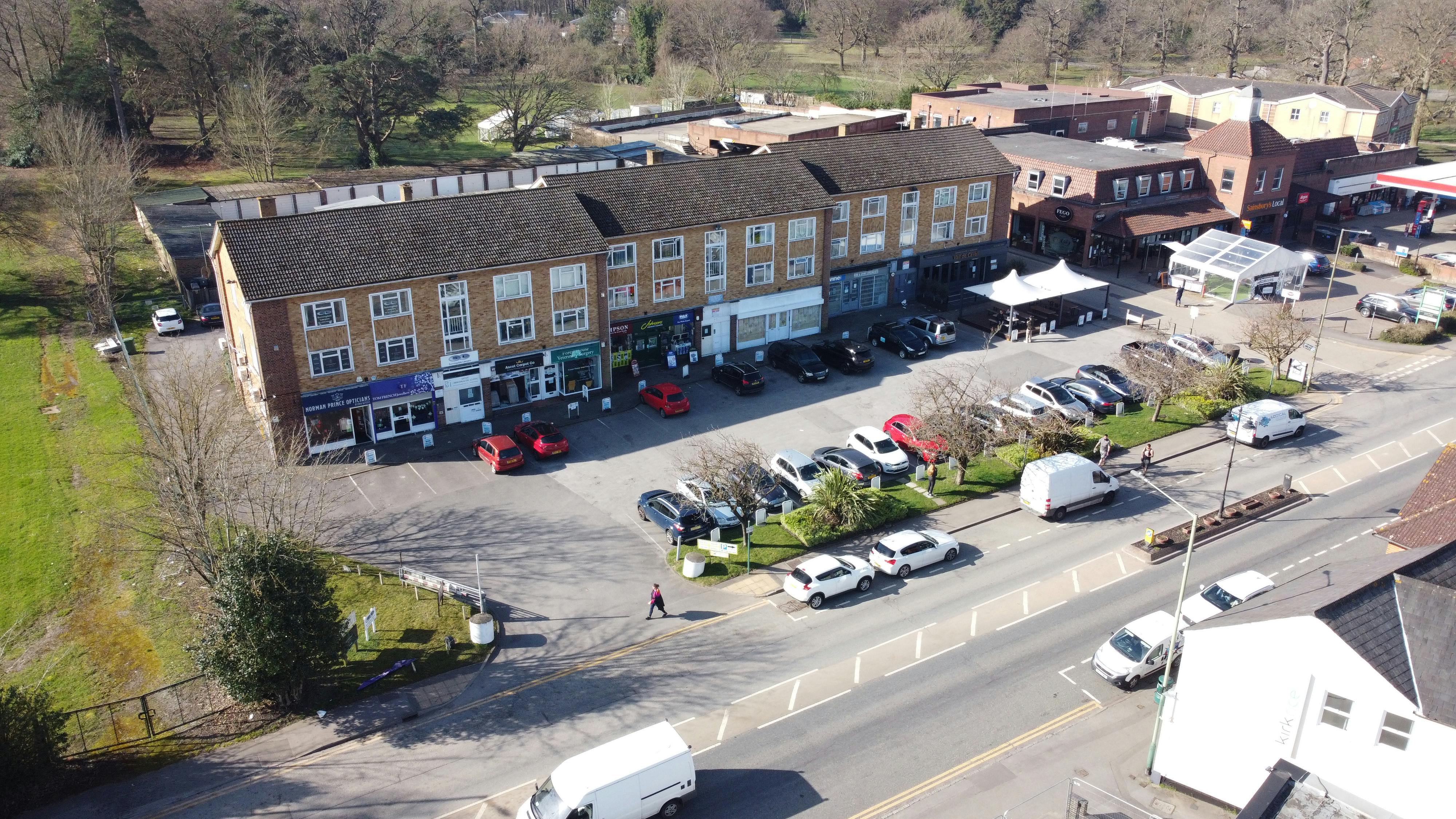 4 Hermitage Parade, Ascot, Retail To Let - Photo_6553679_DJI_79_jpg_4202135_0_202133095914_photo_original.jpg