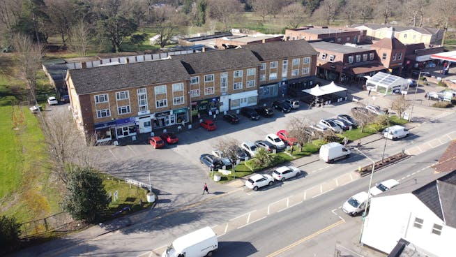 4 Hermitage Parade, Ascot, Retail To Let - Photo_6553679_DJI_79_jpg_4202135_0_202133095914_photo_original.jpg