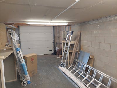 Unit 18, Newark, Industrial To Let - 20250805_095250.jpg