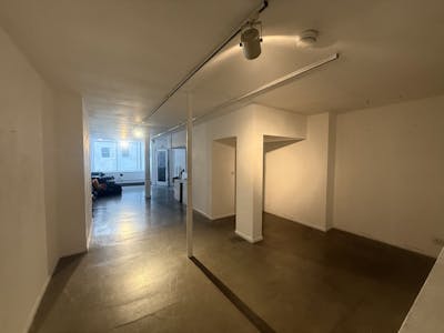 Prime Mixed-Use Fitzrovia Building, 89 Charlotte Street, London, Investment / Mixed Use / Residential For Sale - IMG_0981.jpg