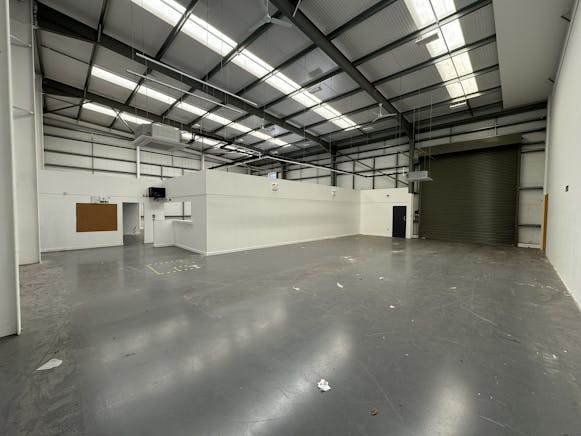 Unit 3 Ampress Park, Lymington, Industrial / Other To Let - IMG_0823.JPEG