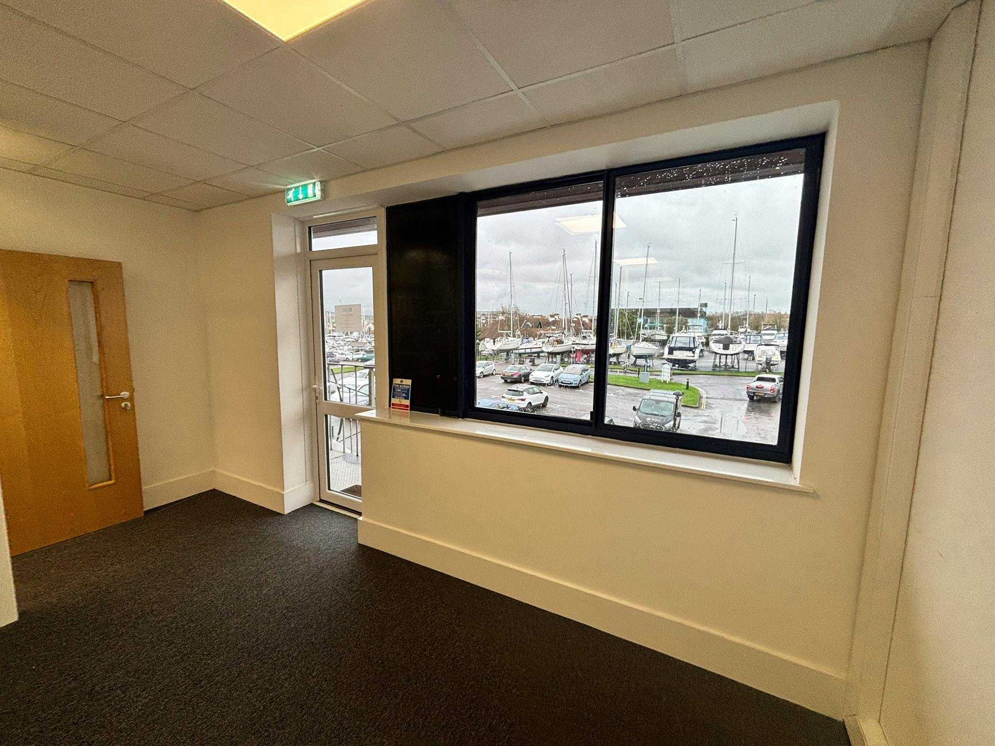 Office in Portsmouth - photo 2