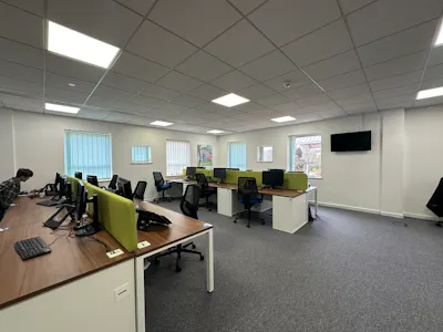 Acton Court, Stafford, Office To Let - Internal 3.jpeg