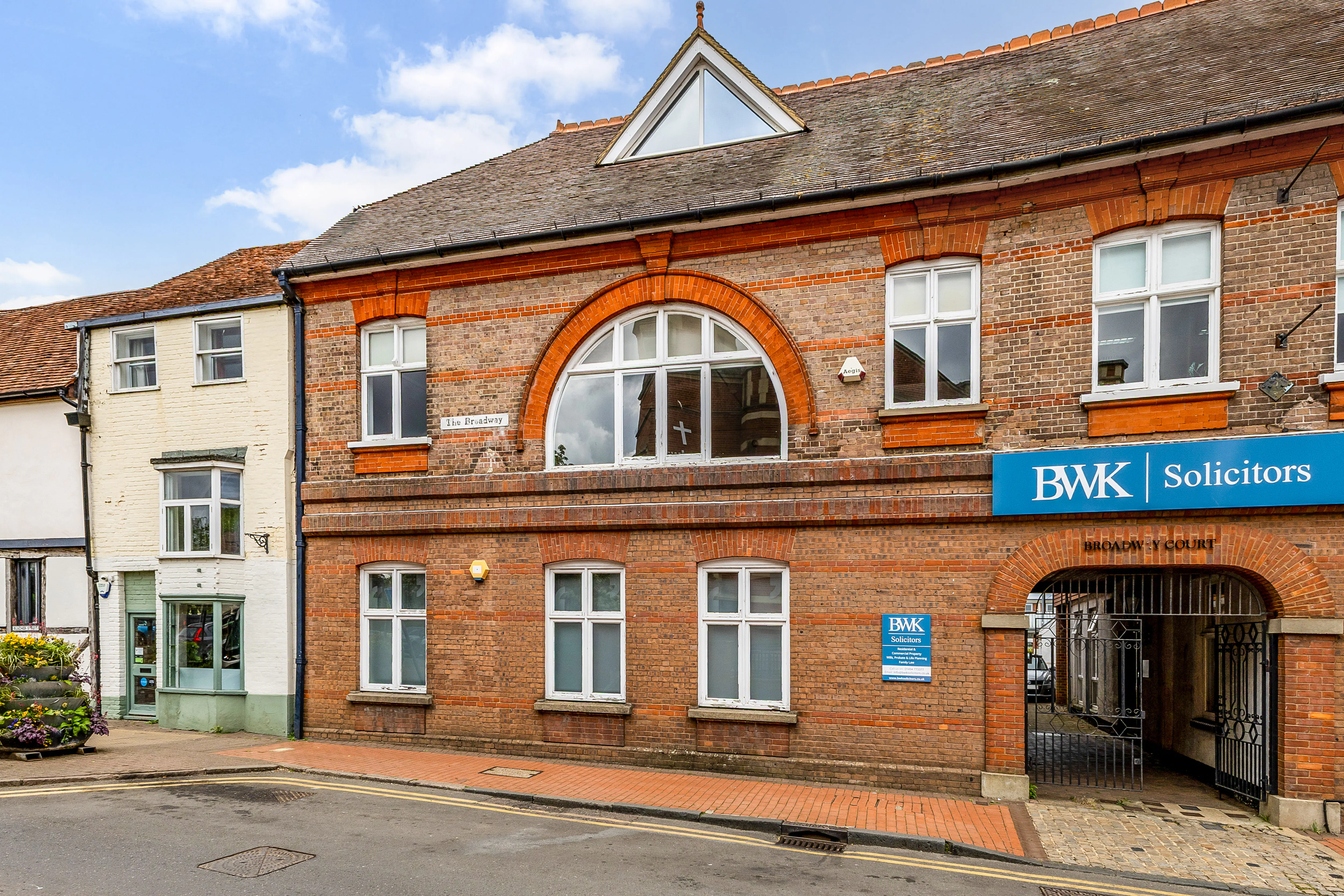 1-2 Broadway Court, Chesham, Offices To Let / For Sale - 108313_1 Broadway Court High Street  (12).jpg