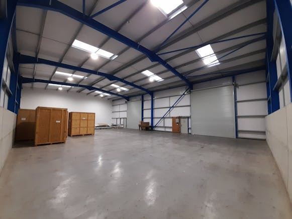 Unit 8, Harewood Farm, Andover, Industrial / Warehouse To Let - 20260108_140042.jpg