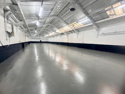 Rawmec Industrial Park, Hoddesdon, Industrial / Warehouse To Let - WhatsApp Image 2025-12-23 at 10.24.44 (6).jpeg