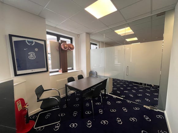 5 Chalfont Court, Amersham, Offices To Let - 7.jpeg