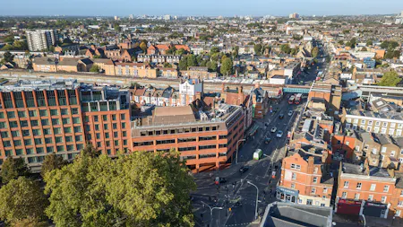 Lawn House, London, Office To Let - 5-6acf63049b9e0-1530894-1a13a1a5c9802-005-5-1.jpg