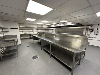 Basement Kitchen, Numa Hotel, Brighton, A3 (Restaurants and Cafes) / Industrial / Other / Restaurant / Cafe / Takeaway To Let - IMG_2972.jpg