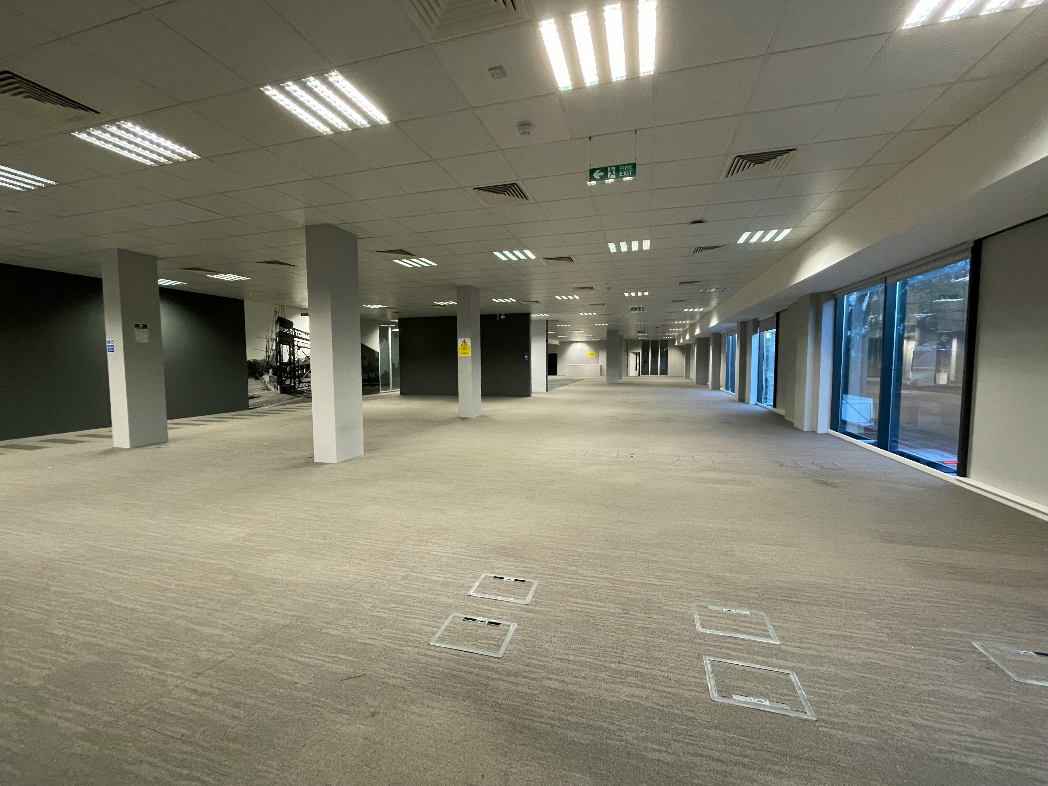 Office in London - photo 3