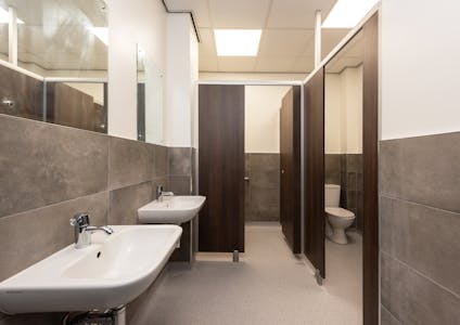 Saxon House, Staffordshire Technology Park, Stafford To Let - Saxon House_048.jpg