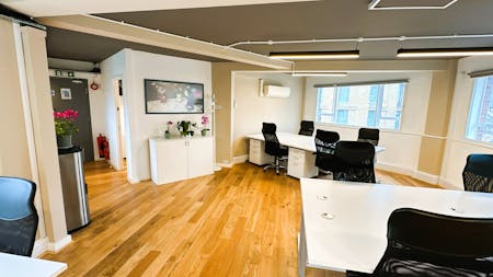 Suite 4.2, 64 Great Eastern Street, London, Serviced Office To Let - 4th floor 64 Great Eastern Street London EC2A 3DR  4.jpg