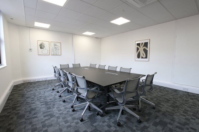 St James House, Leeds, Offices To Let - L7D_5804.JPG