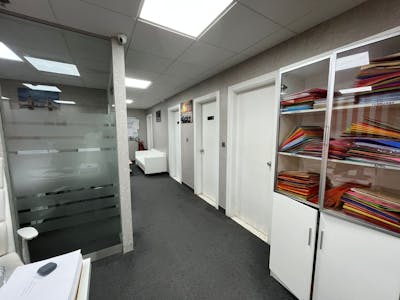 Furnished Office Space, Al Khuwair, Muscat, Office To Let - office 310 (11).jpeg