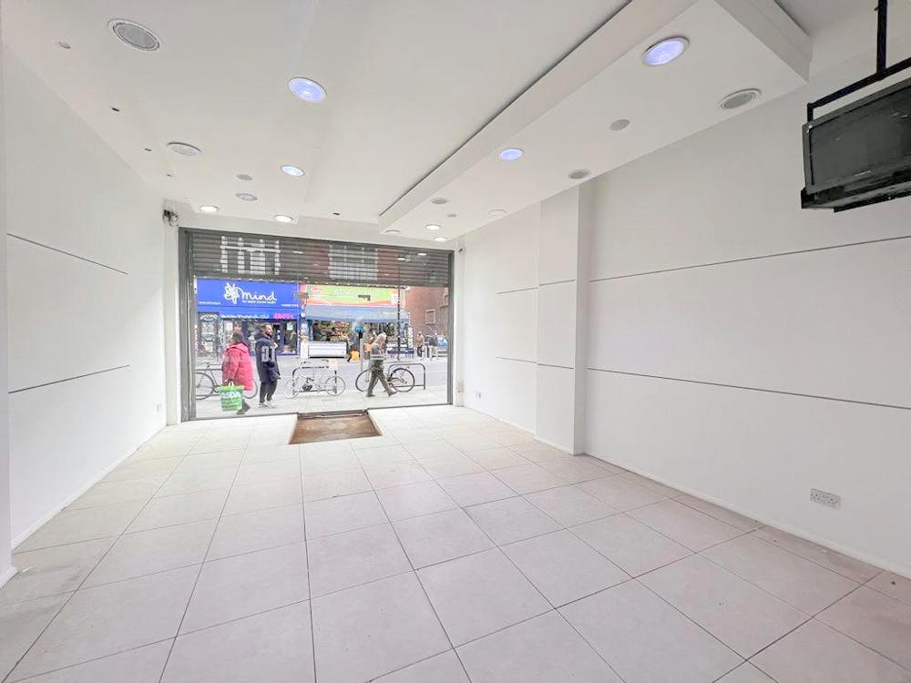 35 Kingsland High Street, London, Retail To Let - 845a3b81dfd14430b12a6ce7a6f8dd36.JPG