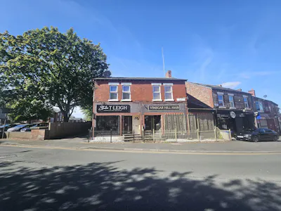 4A Royle Green Road, Manchester, Leisure / Retail To Let - 20260810_101656.jpg
