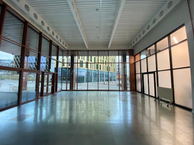 Cafe/Restaurants To Let in Newcastle, Newcastle upon Tyne, Class E Retail / Leisure To Let - XSTN2989.JPG