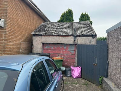 86 Vicarage Road, Swansea, Retail For Sale - Garage.jpg