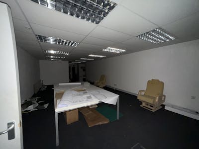 Unit 60 Heming Road, Redditch, Industrial/Logistics To Let - IMG_4881.JPG
