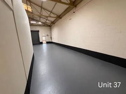 Queens Court Trading Estate, West Bromwich, Industrial / Warehouse To Let - p1.jpg