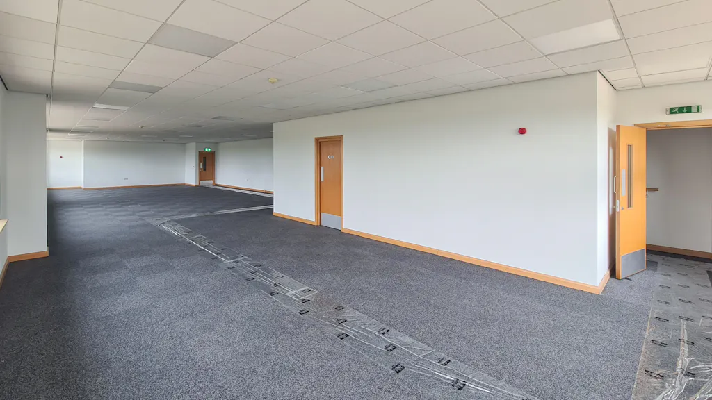 14-OFFICE_1