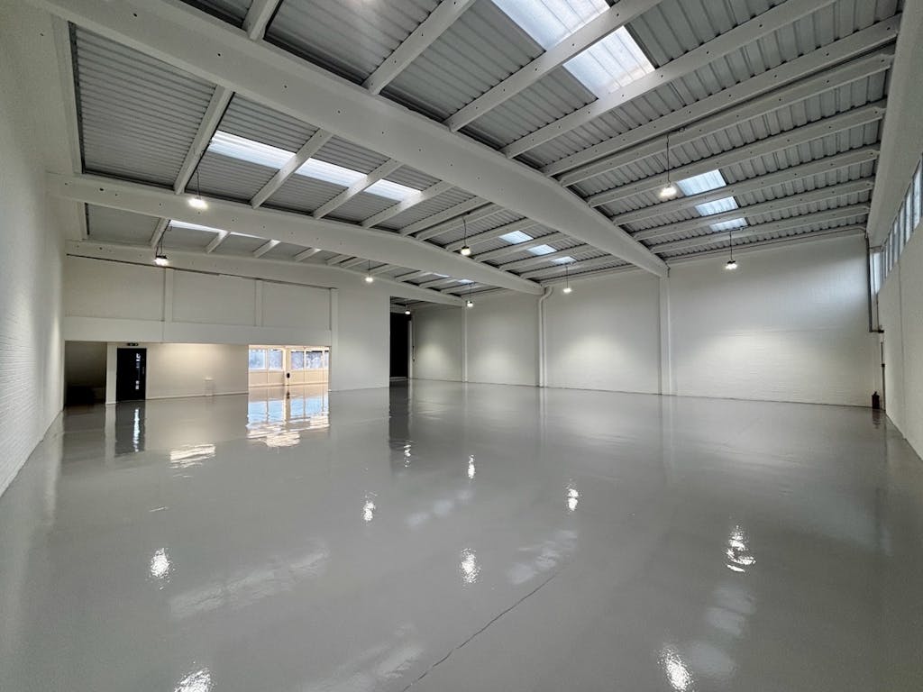 5 Eldon Way Biggleswade Warehouse internal