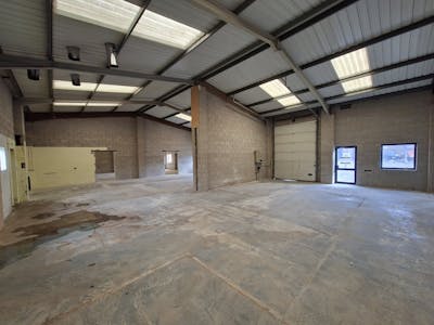 Unit 32-34, Newark, Industrial / Industrial/Logistics / Industrial / Storage / Industrial / Warehouse To Let - 20260330_165524.jpg