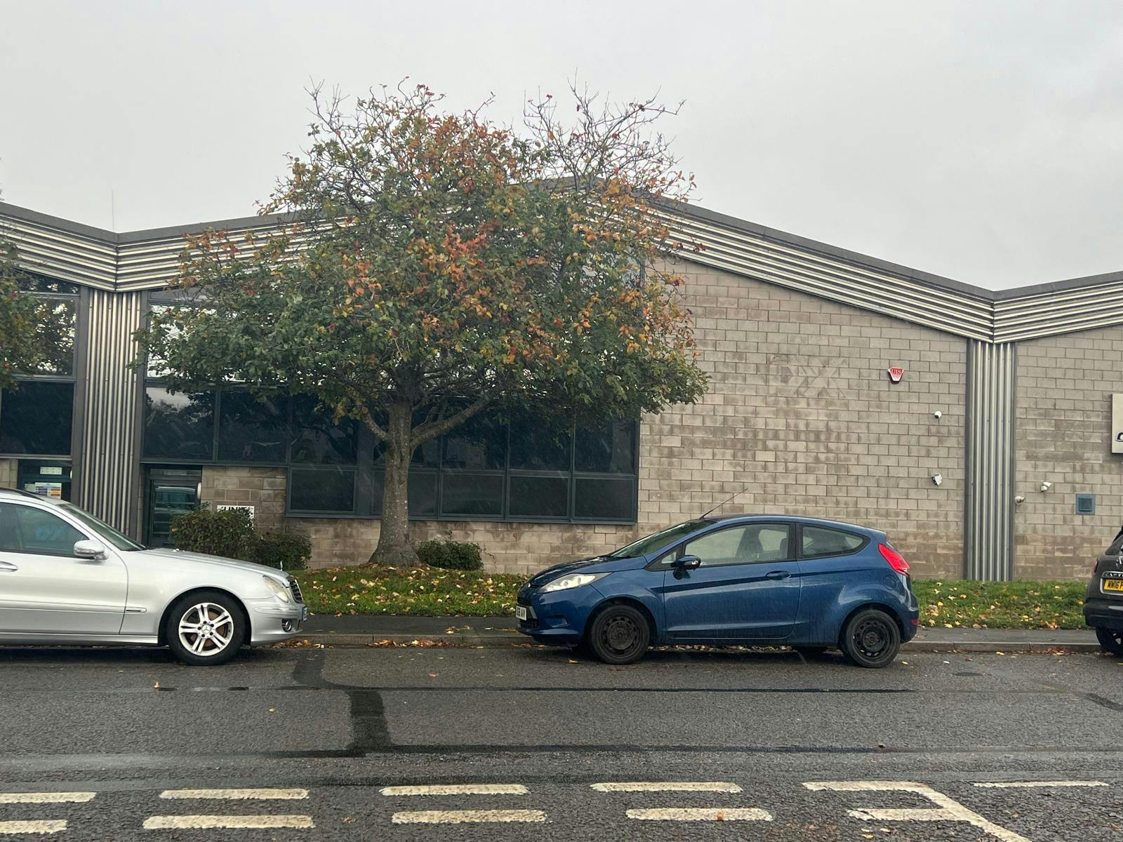 Industrial Unit in Southampton - photo 4