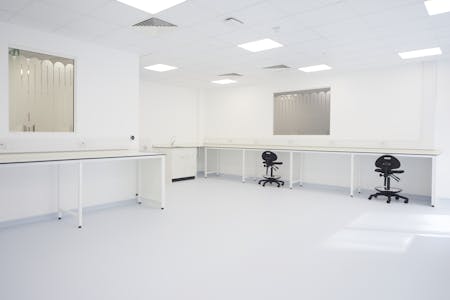 Waterfront, ARC West London, Manbre Wharf, London, Healthcare / Hi Tech / Lab / Office To Let - lab2.jpg