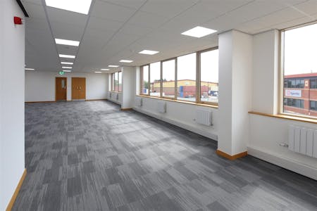 Unit B1 Parkway, Cranford Lane, Heston, Heathrow, Warehouse To Let - 019 B1 Parkway Large.jpg