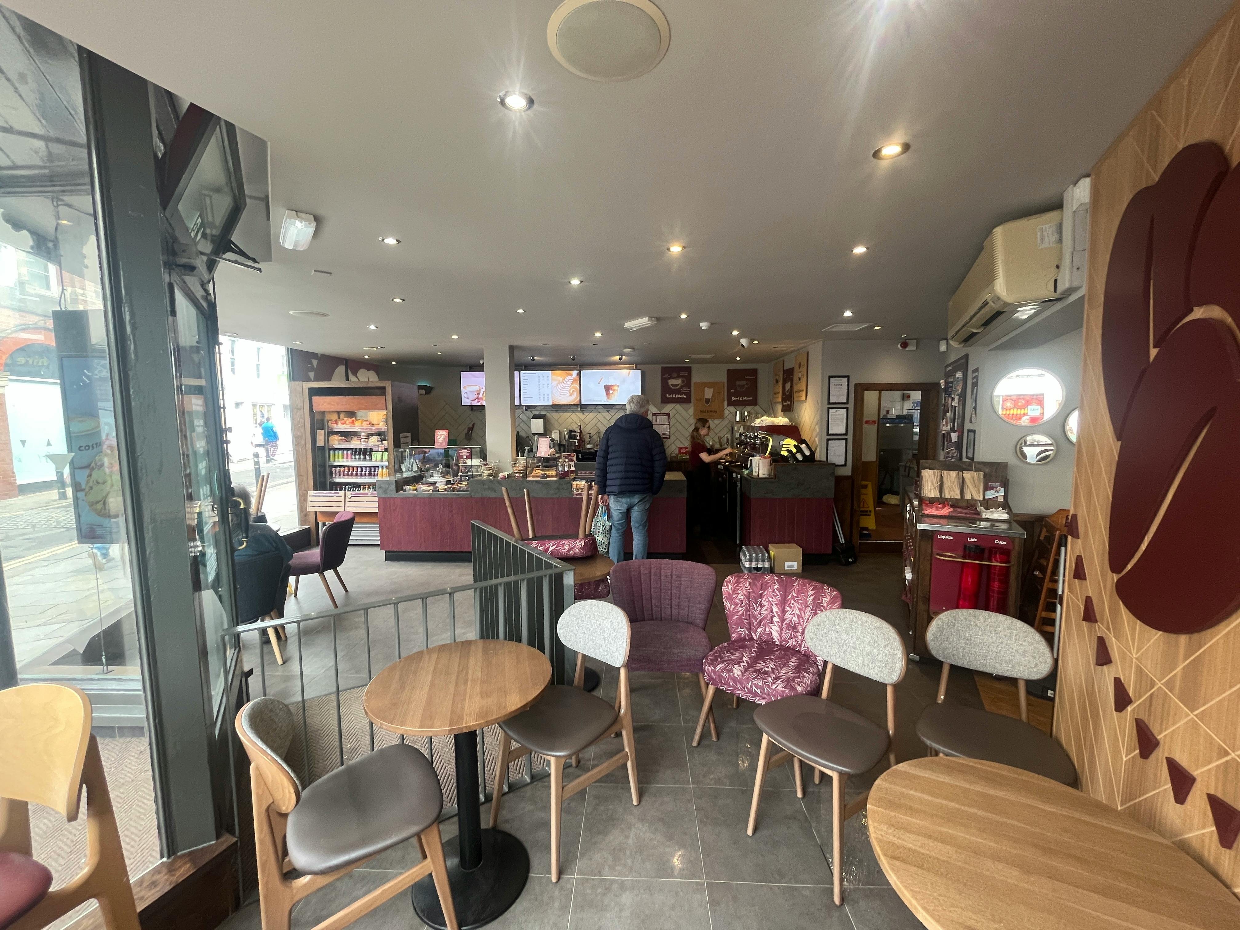 Retail/Shop in Devizes - photo 3