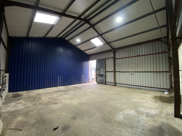 Unit 1 The Blue Barn, Hartley Business Park, Selborne Road, Alton, Industrial / Warehouse To Let - IMG_4336.jpeg