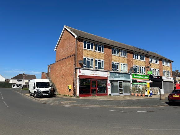 124 Nursery Road, Maidenhead, Investment / Other / Retail For Sale - 124 Nursery Rd ext 2.jpg